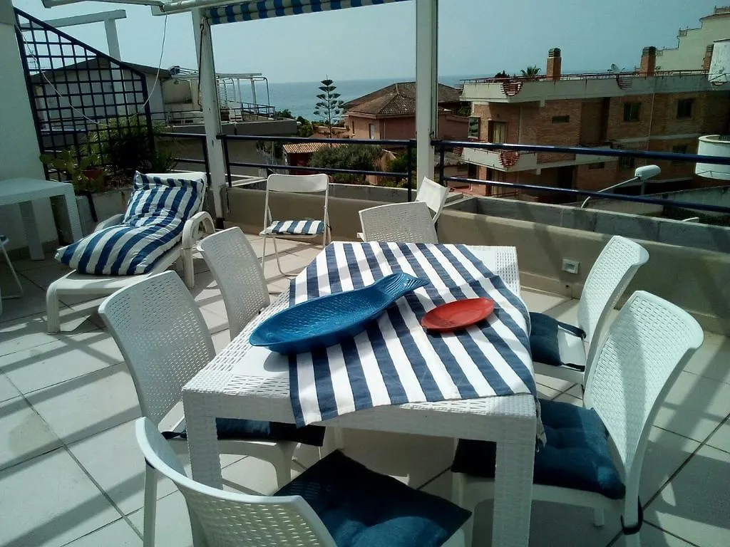 Casa vacanze Ipanema Suite Giardini Naxos