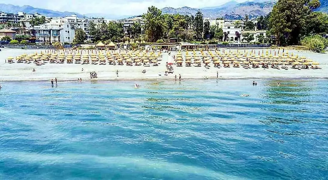 Ipanema Suite Giardini Naxos